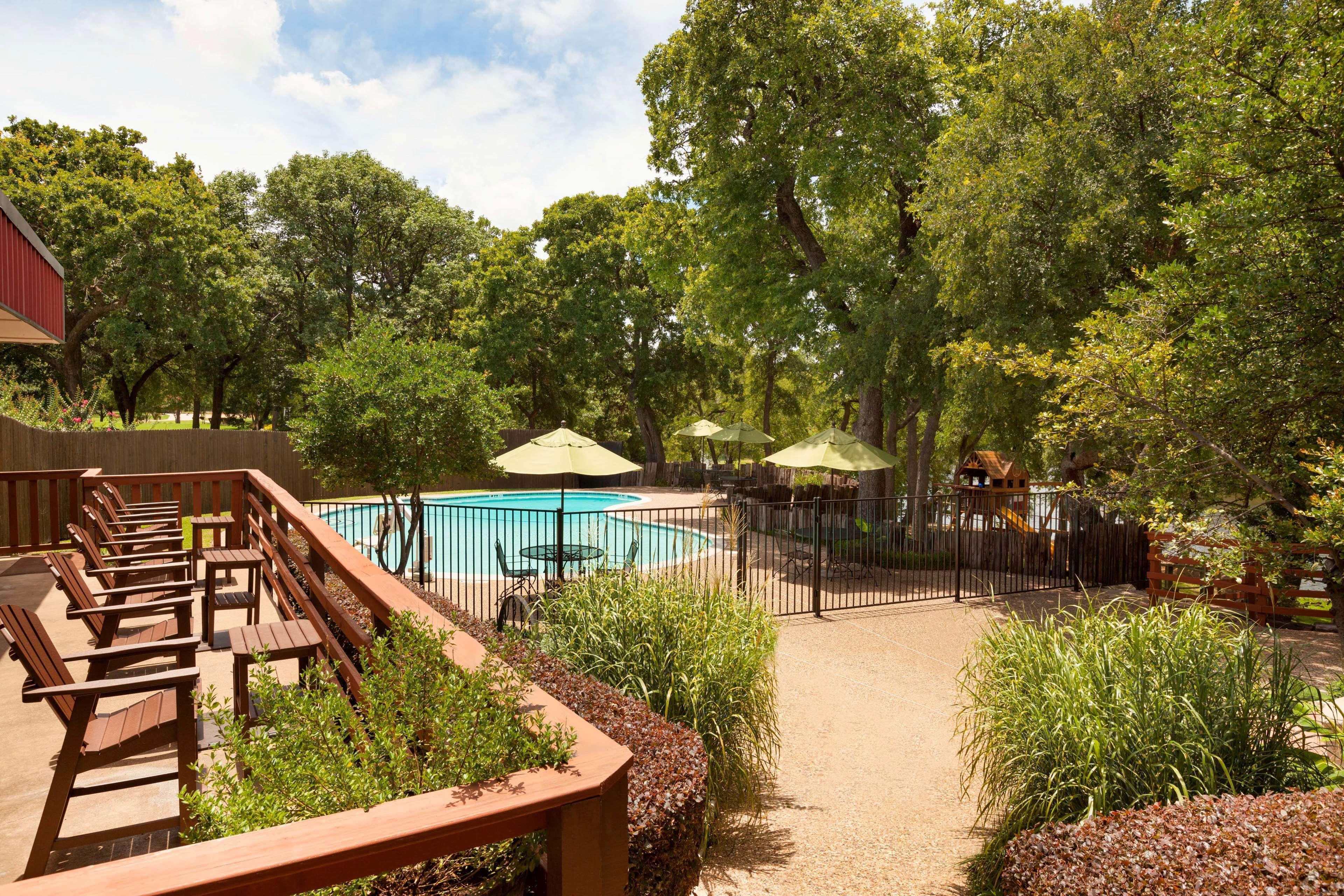 Hilton Dfw Lakes Executive Conference Center Grapevine Extérieur photo
