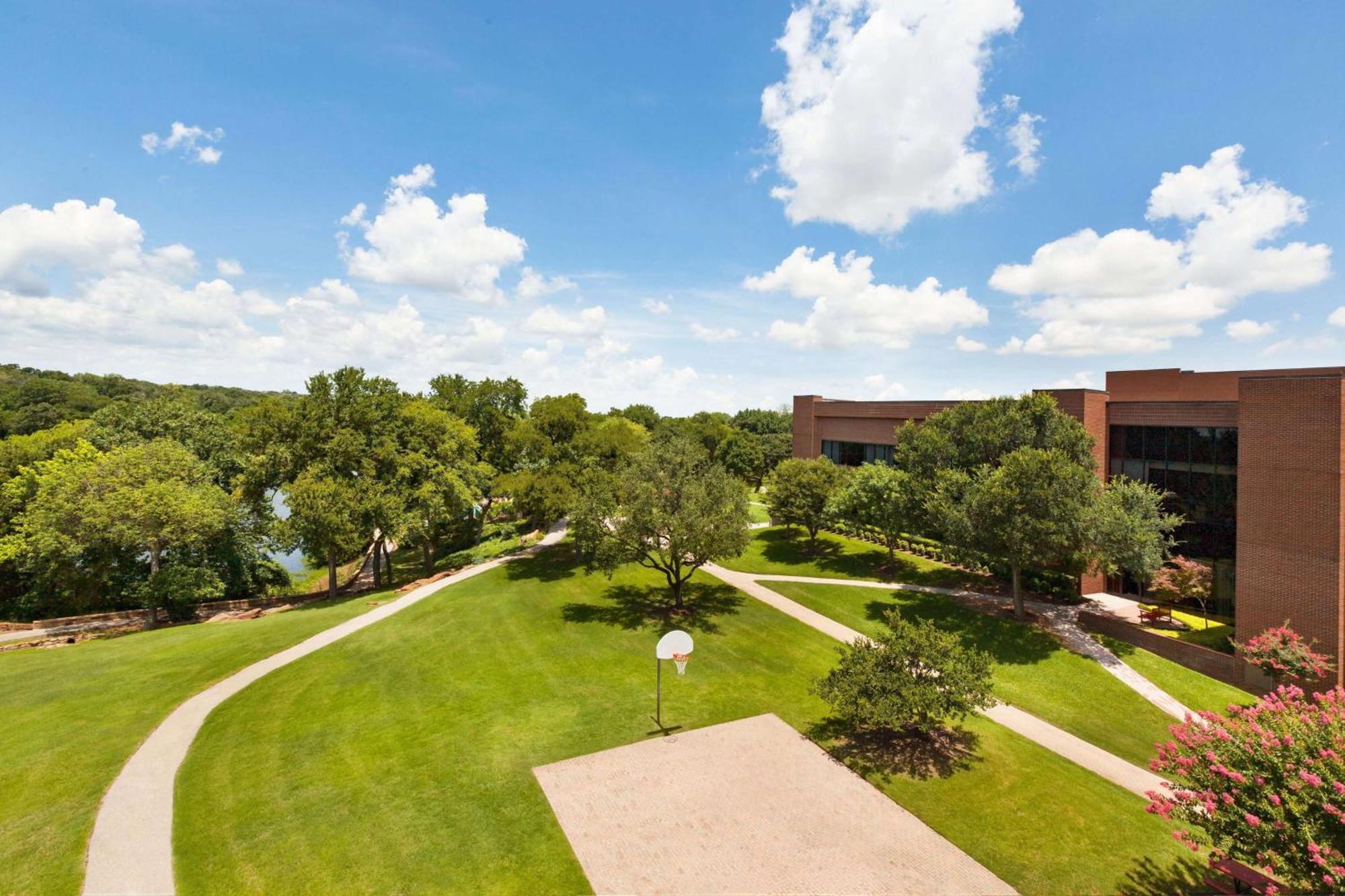 Hilton Dfw Lakes Executive Conference Center Grapevine Extérieur photo